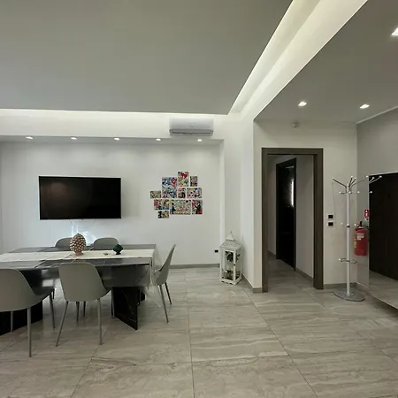 Lejlighed Elegant Escape By Ionio Metro
