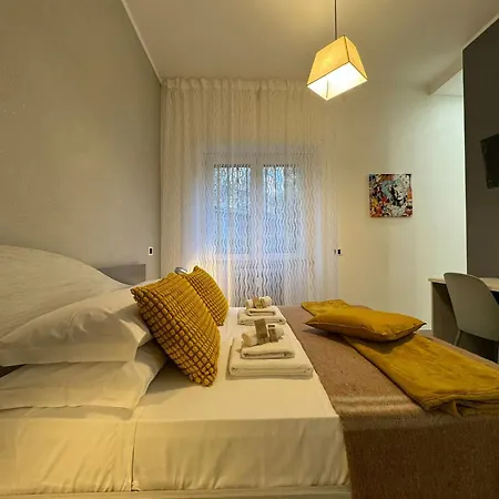 Elegant Escape By Ionio Metro * Rome